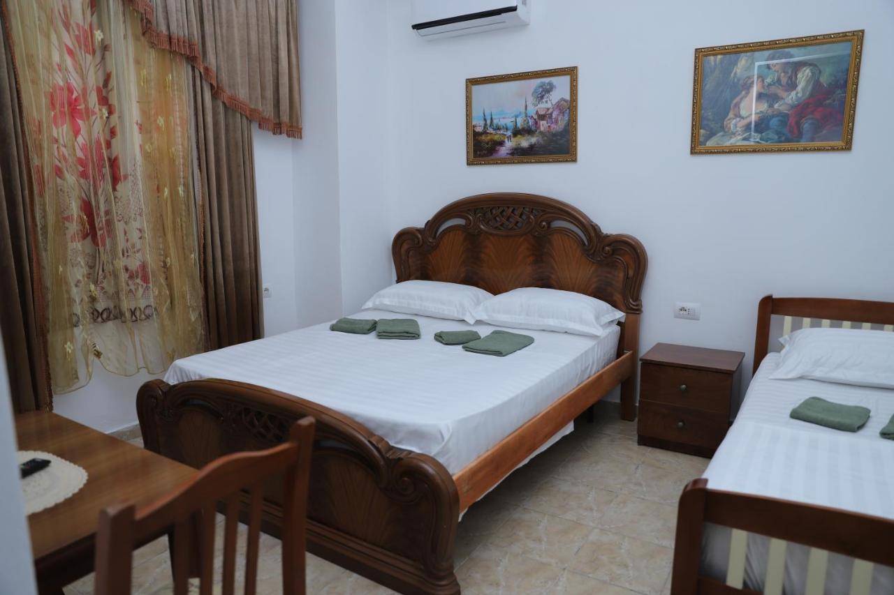 Hannas Hostel Berat Ngoại thất bức ảnh